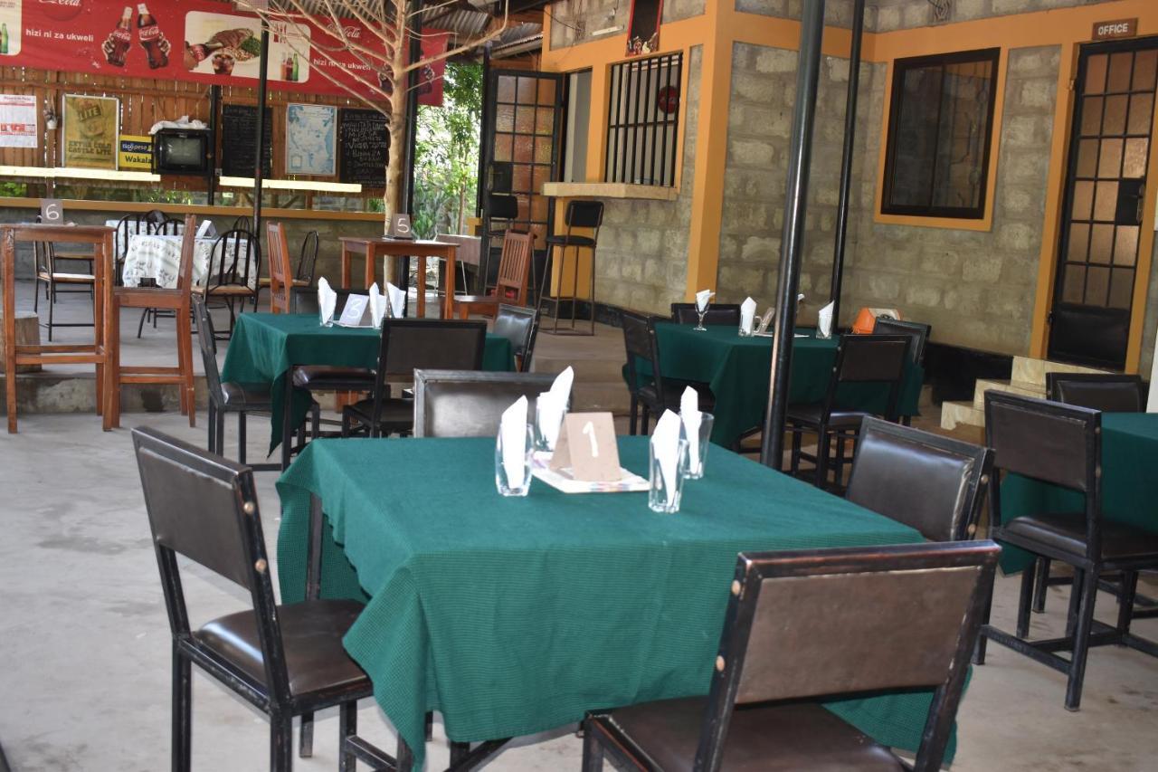 Rainbow Executive Lodge Boma la Ngombe Esterno foto